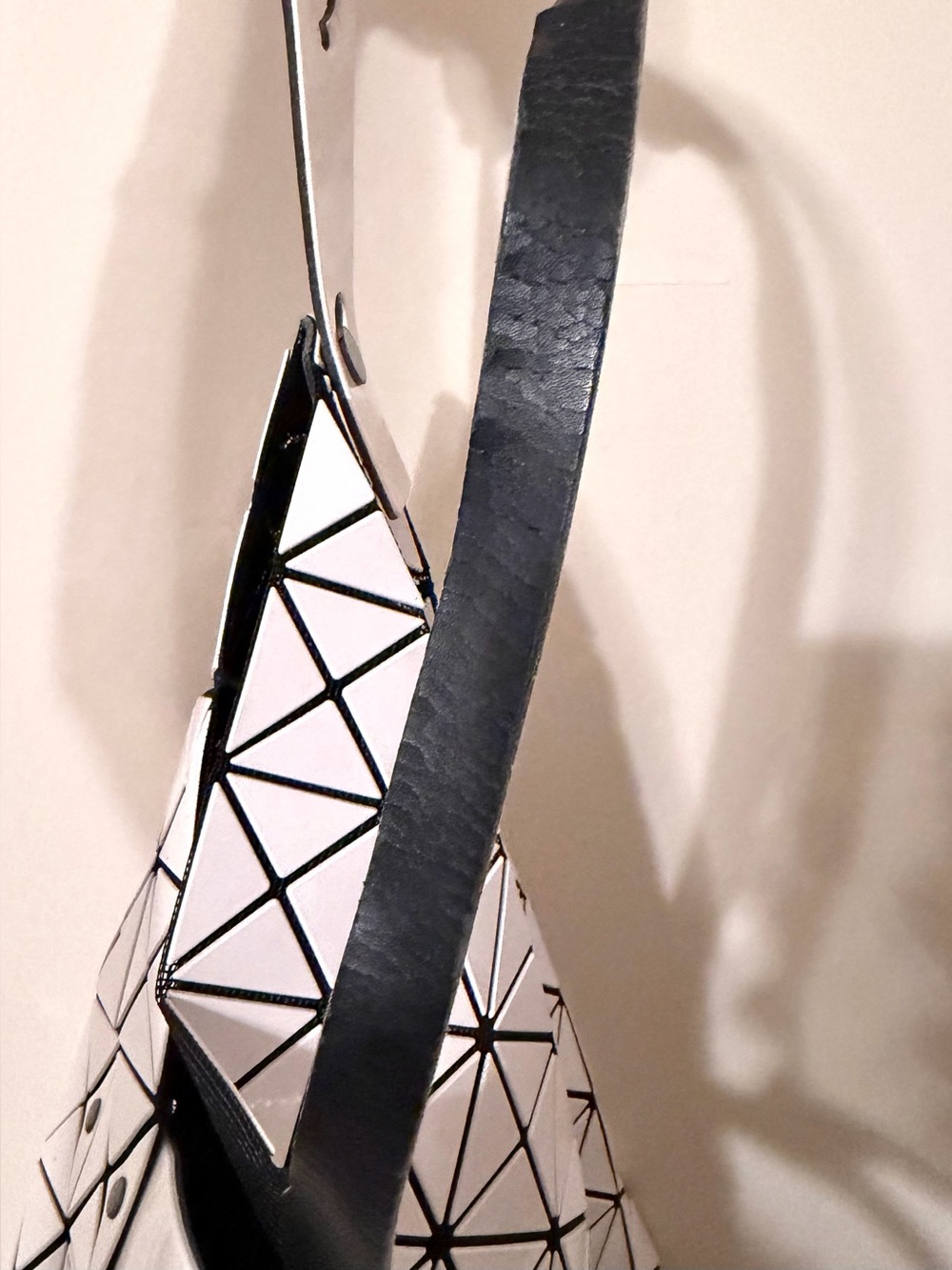 ‼️DAMAGED‼️ Bao Bao Issey Miyake Tote Bag Purse | Off White - Picture 12 of 16